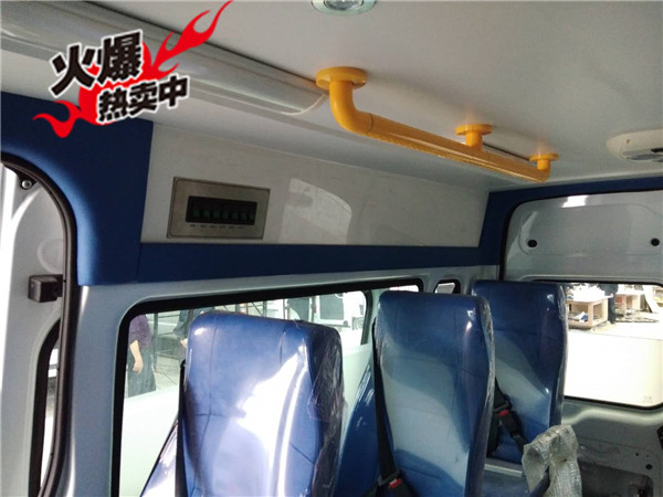 新世代全順v348江鈴救護(hù)車（臥鋪版）