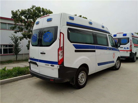 新全順母嬰型新生兒救護(hù)車