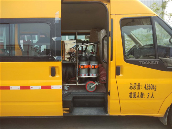 福特全順應(yīng)急搶險(xiǎn)救援車